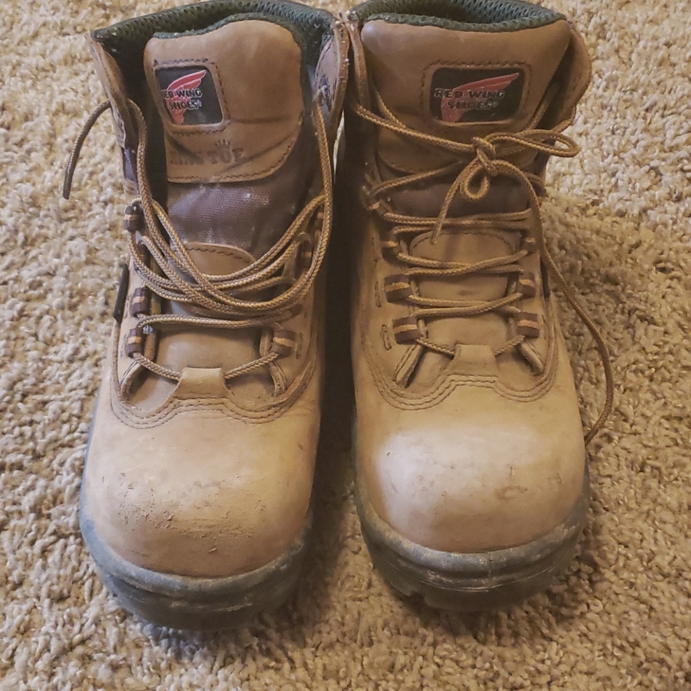Womens steel toe Red wing work boots